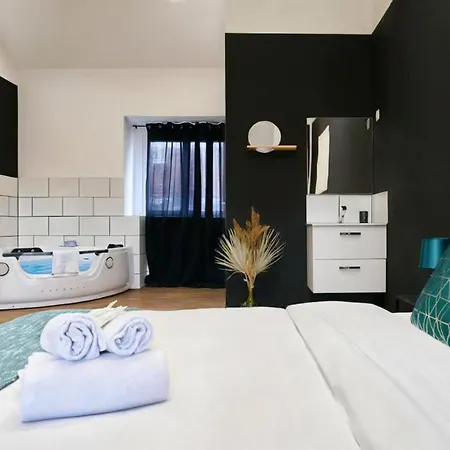 Balneo Privee Design Calme Proche Lille Apartamento