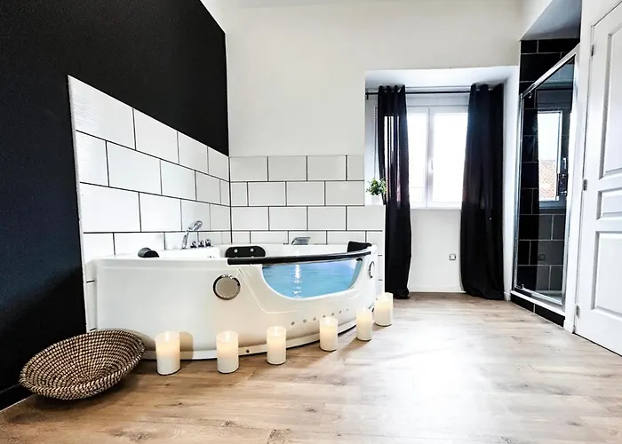 Balneo Privee Design Calme Proche Lille Рубе